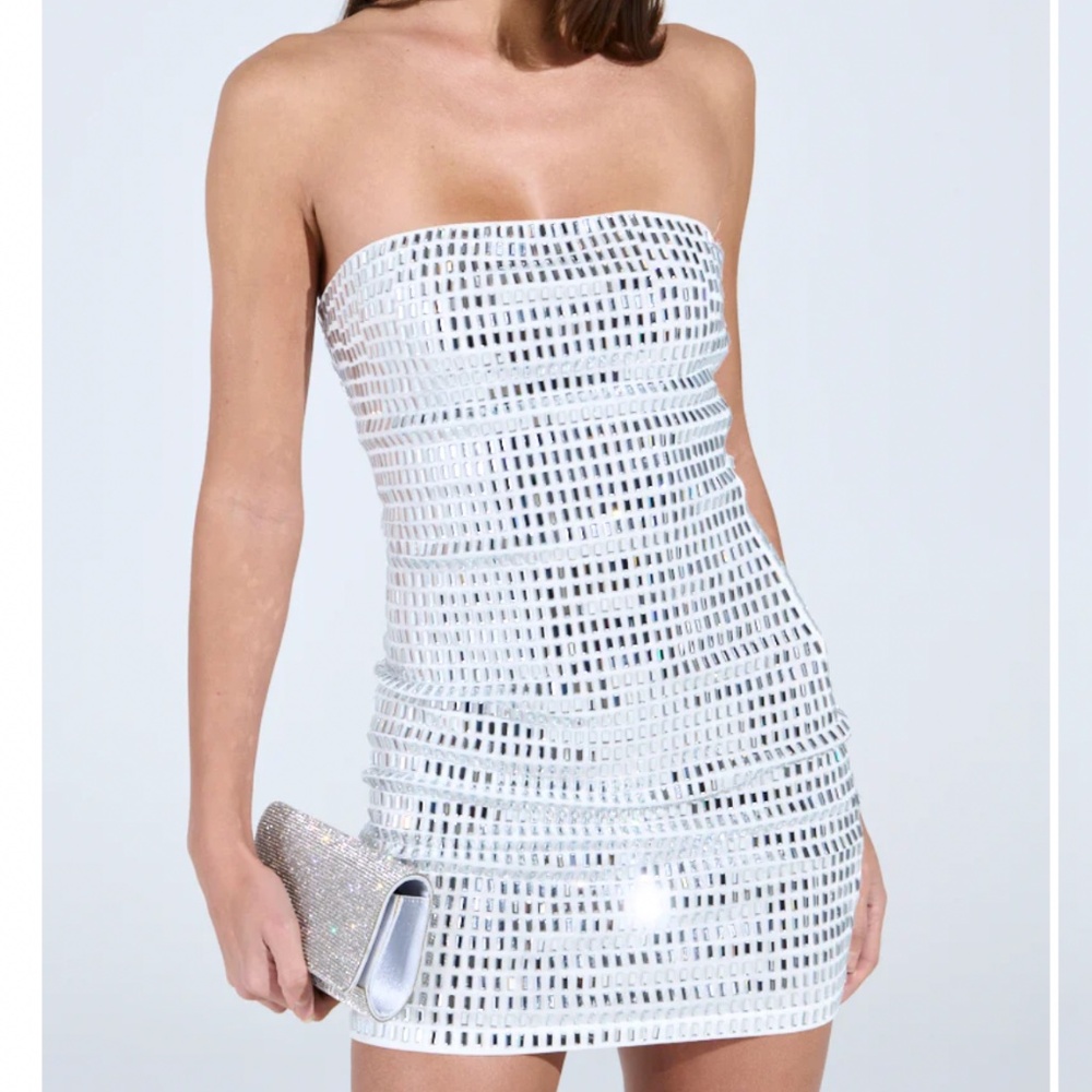 AKIRA MEET ME ON THE DANCE FLOOR RHINESTONE MINI DRESS IN WHITE Size L